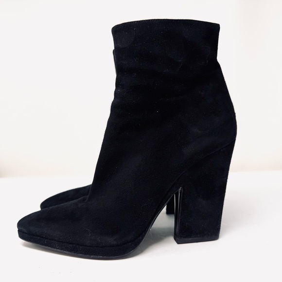 PRADA black suede ankle boots made in Italy size 39